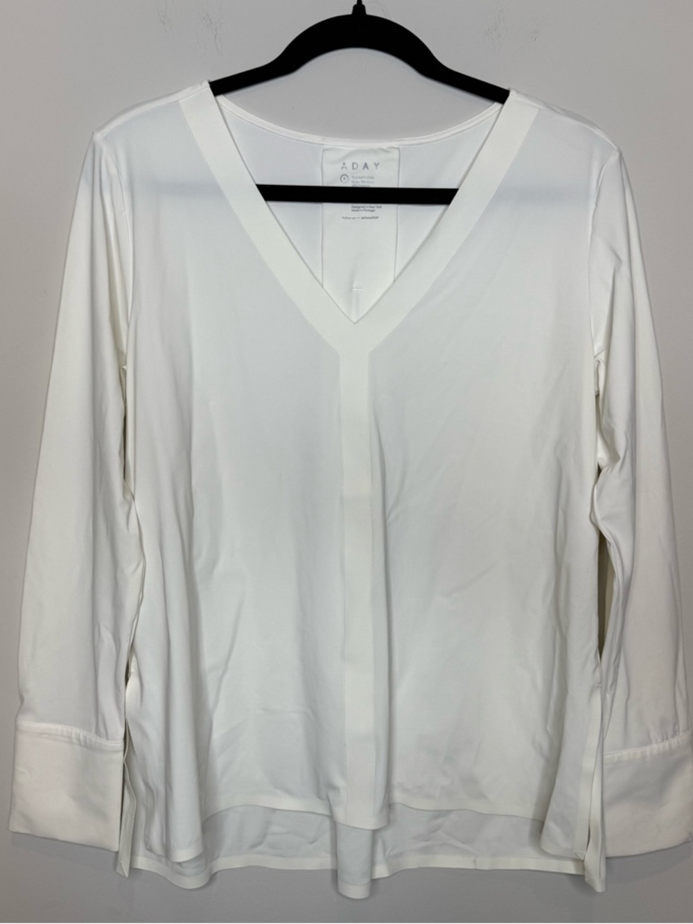 ADAY White V-Neck Long Sleeve Minimal Top